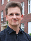 Dr. Sebastian Leidel