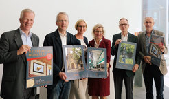 "Rätselhaftes Münster" vorgestelltHans-Peter Kosmider (Bürgerstiftung), Dr. Ralf Klötzer (Projektteam), Dr. Jeanine Müller-Keuker (MPI), Silke Haunfelder (Aschendorff-Verlag), Dr. Ralf Dirichs (Projektpartner), Andreas Lechtape (Fotograf)