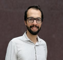 Dr. Mauricio Rocha-Martins